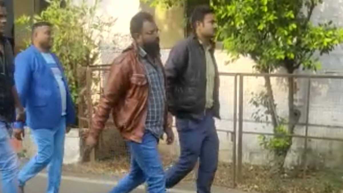 ईडी की रेड का डर दिखा अस्पताल मालिक से 1.11 करोड़ की मांग, ये है पूरा मामला